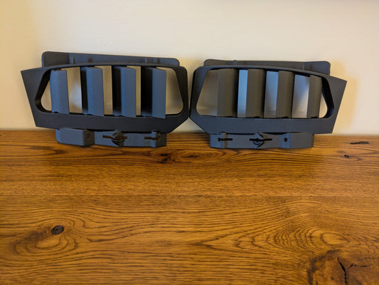 C6 Base Fog Light Oil-Cooler Intake (Pair)