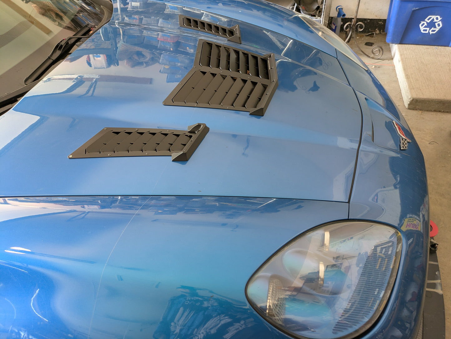 C6 T1 Hood Wickers (Set)